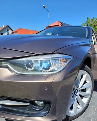 BMW Seria 3 cena 53000 przebieg: 296564, rok produkcji 2013 z Bełchatów małe 154